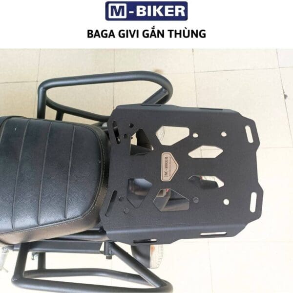 Baga gan thung Givi Yamaha XSR155 2