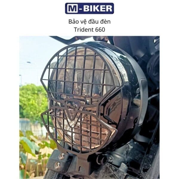 Bao ve dau den TriumphTrident 660 7