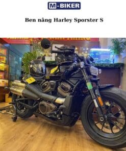 Ben nâng Harley Sportster S