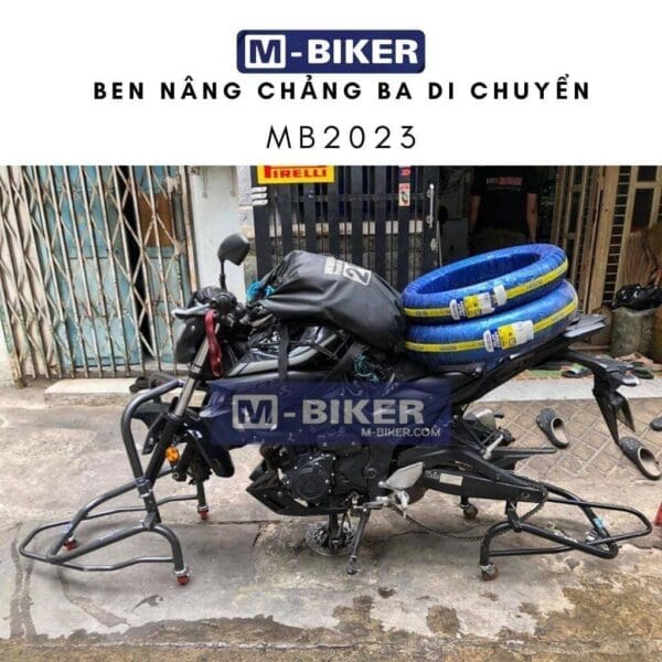 Ben nang di chuyen chang ba moto 12