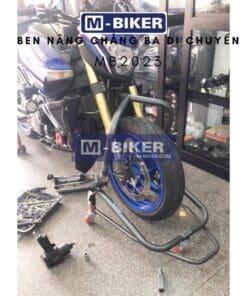 Ben nang di chuyen chang ba moto 13