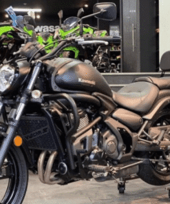Ben nâng xe Kawasaki Vulcan 650S chính hãng Mbikervn (1)