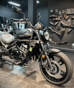 Ben nâng xe Kawasaki Vulcan 650S chính hãng Mbikervn (2)