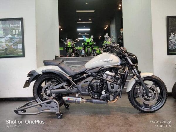 Ben nâng xe Kawasaki Vulcan 650S chính hãng Mbikervn (5)