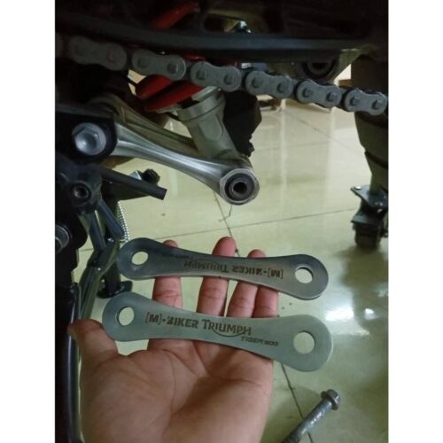 Hạ yên chiều cao triumph tiger 900