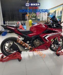 ben nâng honda CBR150R