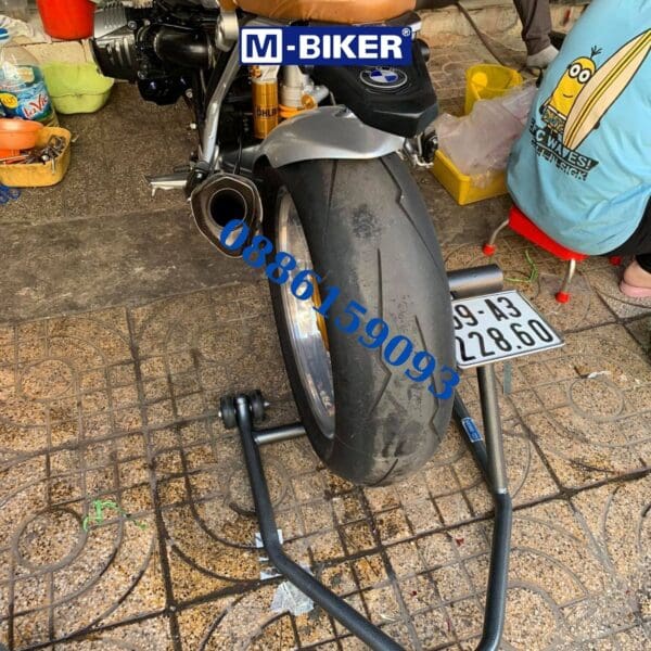 ben nâng 1 gắp R9T
