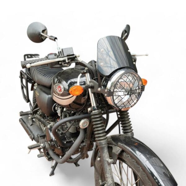 kính chắn gió w175