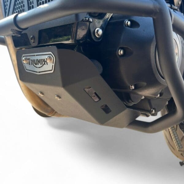 ốp gầm triumph speed 400