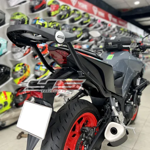 Baga Givi SRV cho Yamaha MT-03 đã được lắp đặt