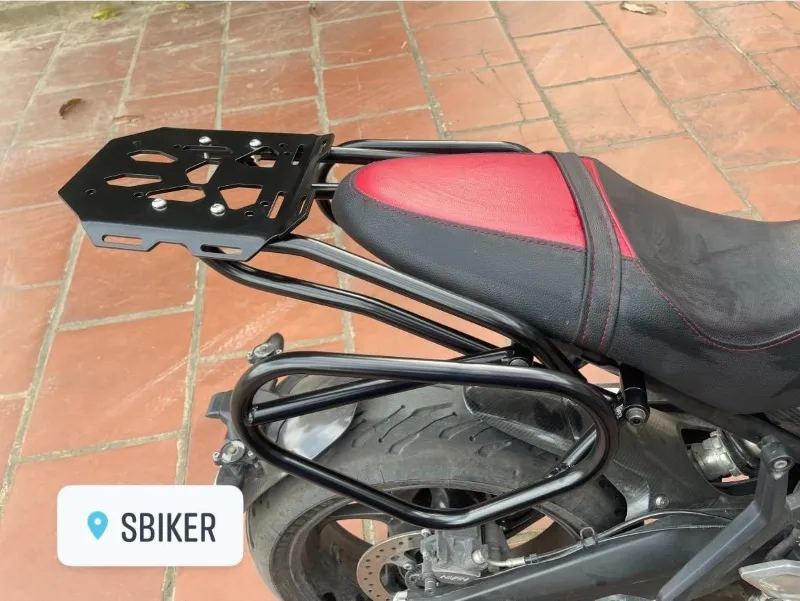 Baga sau Triumph Trident 660 - Thiết kế chắc chắn và phong cách