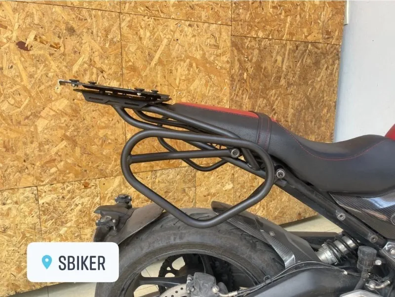 Baga sau Triumph Trident 660 - Ứng dụng gắn thùng sau