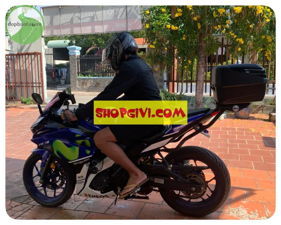 Hộp Đựng Đồ Yamaha YZF-R3: Giải Pháp Hoàn Hảo Cho Mọi Chuyến Đi