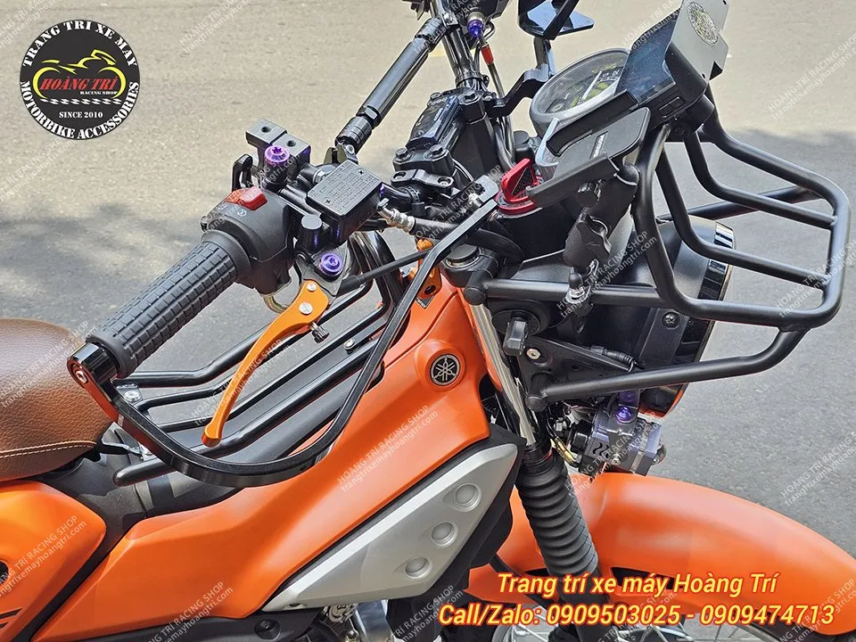 Bảo vệ tay lái PG-1 chính hãng Yamaha đã được trang bị trên xe