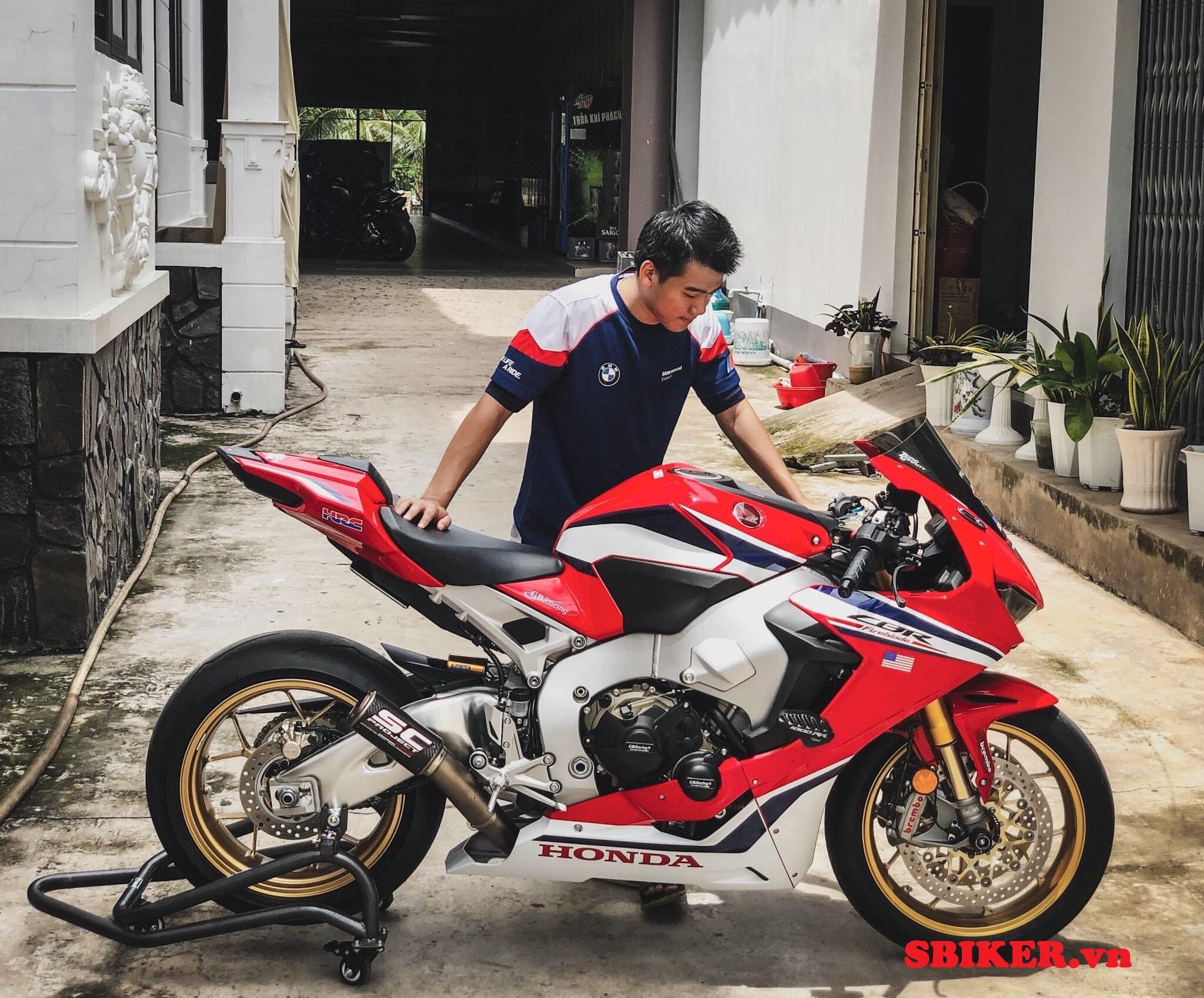 bay nang xe cbr1000rr bay nang xe cbr1000rr