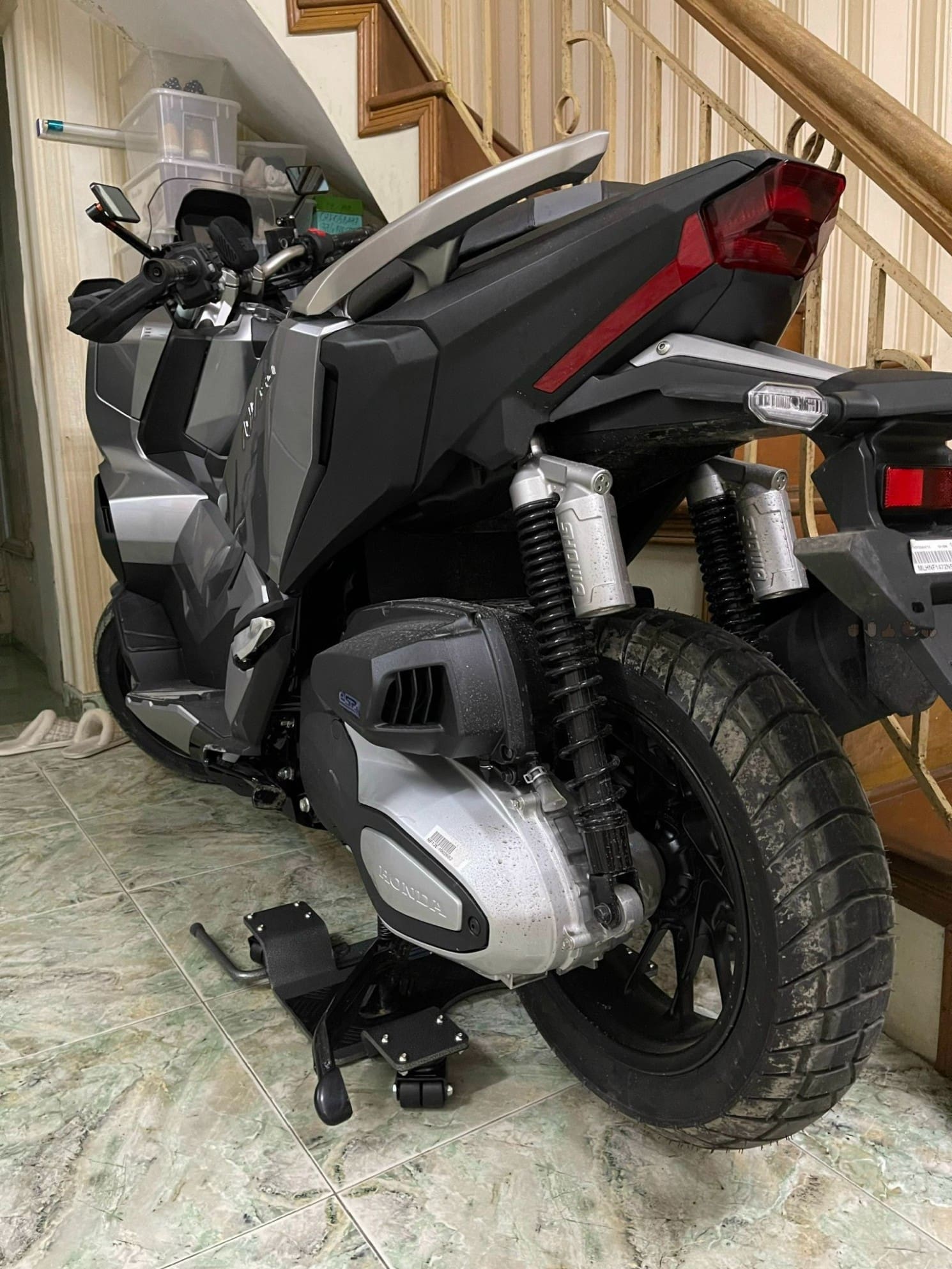 ben nâng Honda Forza 350 ben nâng Honda Forza 350