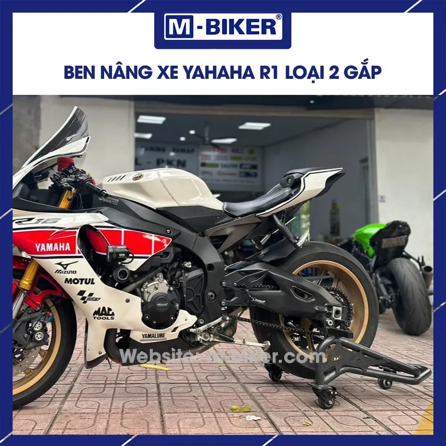 Ben nâng Yamaha YZF-R1 hai gắp MBiker