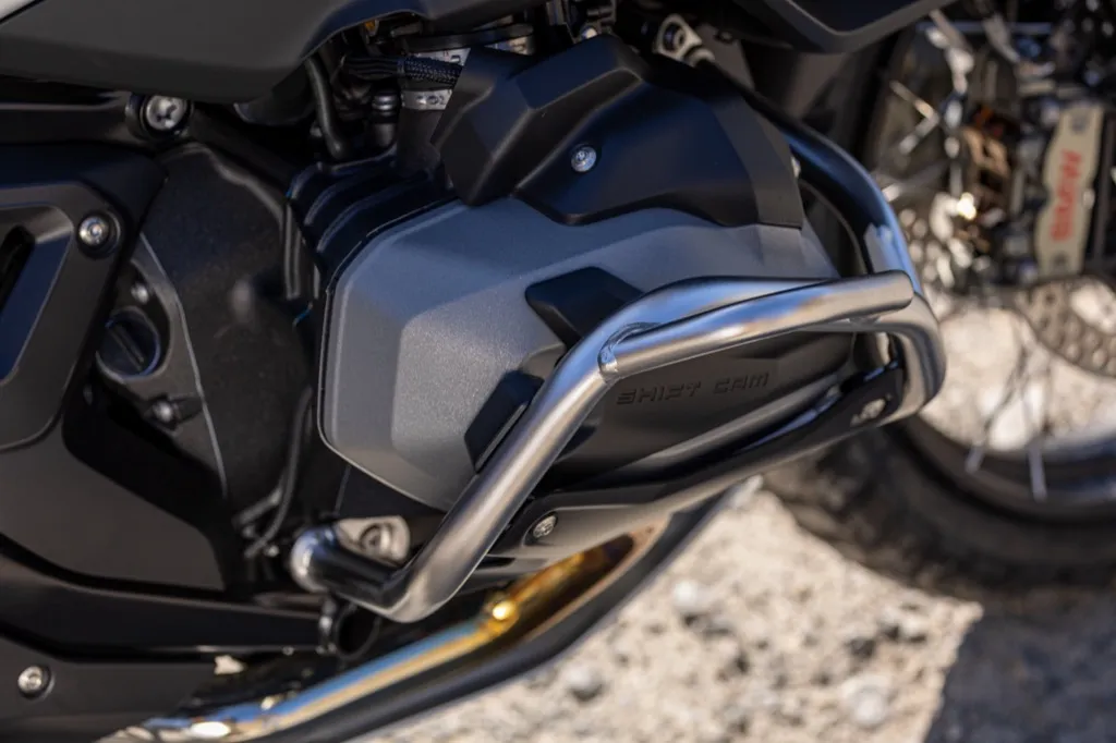 BMW R 1300 GS Adventure với các phụ kiện chính hãng