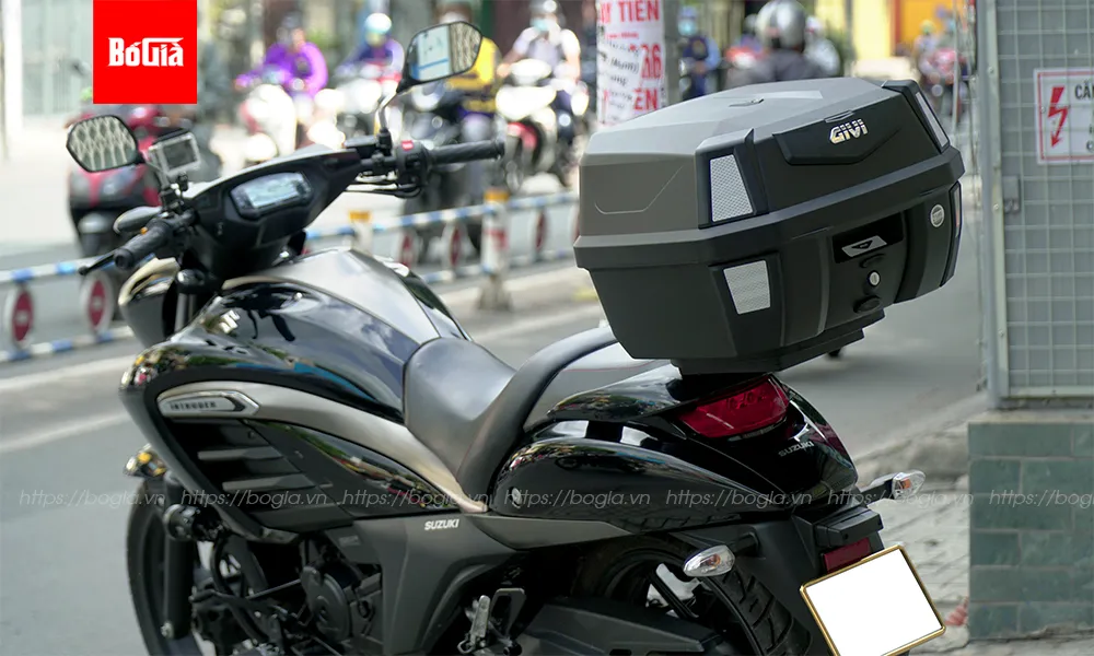 Bộ thùng Givi B42NB và baga cho Suzuki Intruder 150