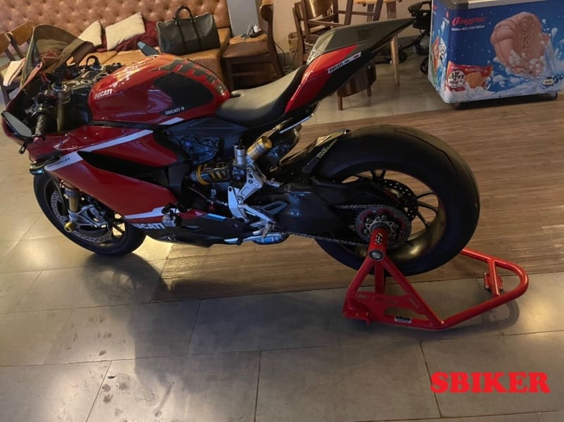 chong nang xe ducati 1199 chong nang xe ducati 1199