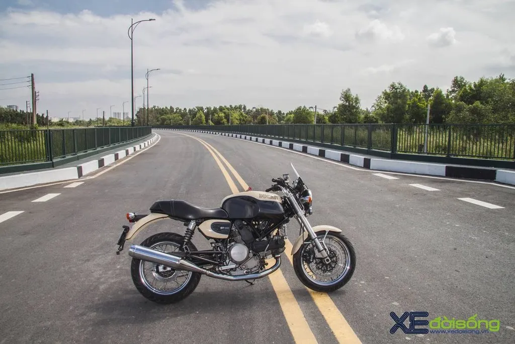 Ducati GT1000 2007