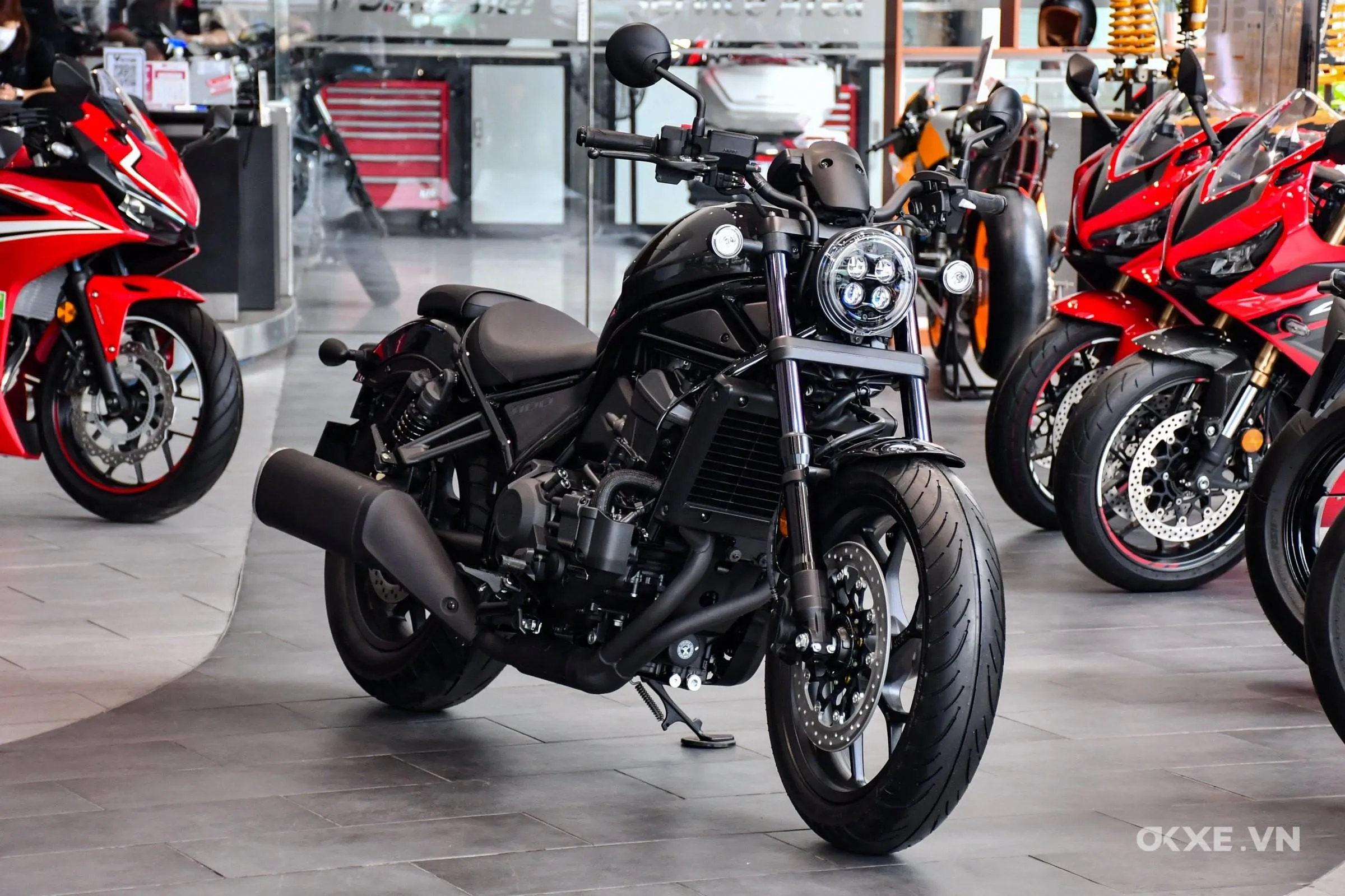 Honda Rebel 1100 độ thùng sau