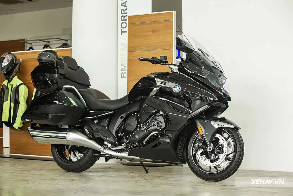 Thiết kế đầu xe BMW K 1600 GT với hệ thống đèn chiếu sáng hiện đại