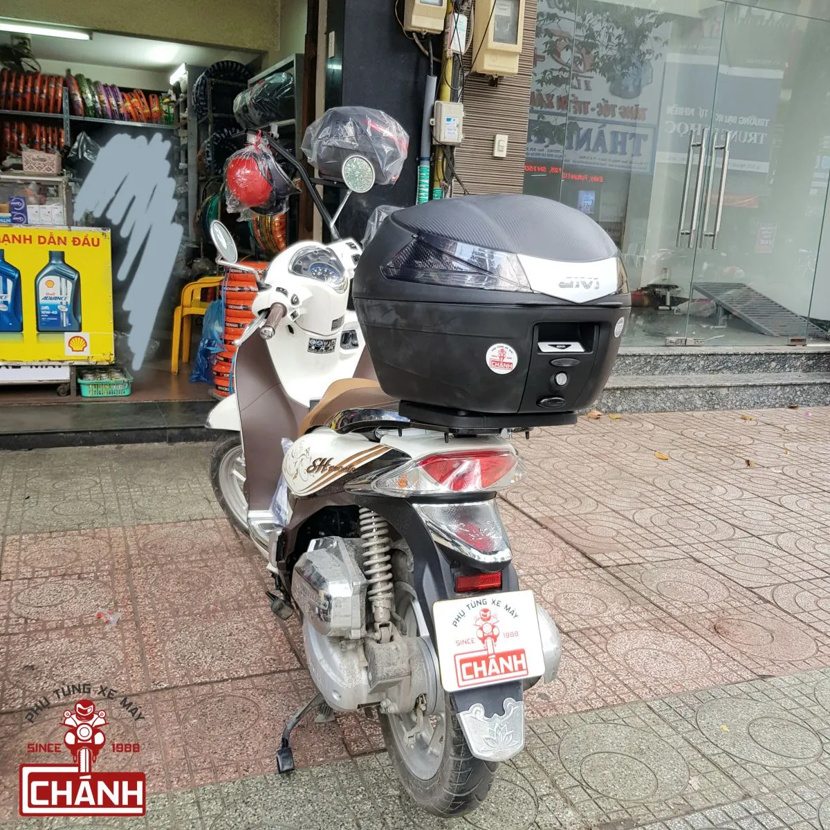thung-Givi-cho-xe-Honda-SH-Mode-3b