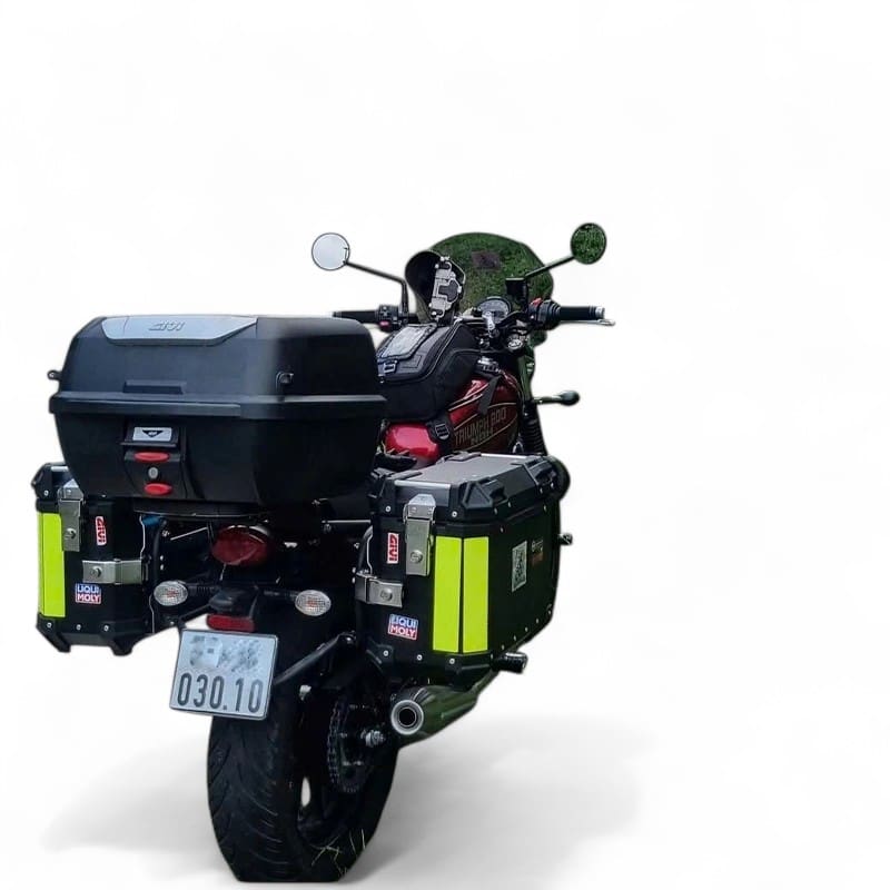 thùng hông triumph