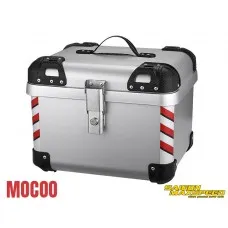 Thùng top Givi được gắn trên xe Ducati Hypermotard