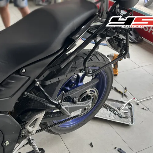 Yamaha MT15 Lắp thêm baga hông để lắp thêm thùng hông