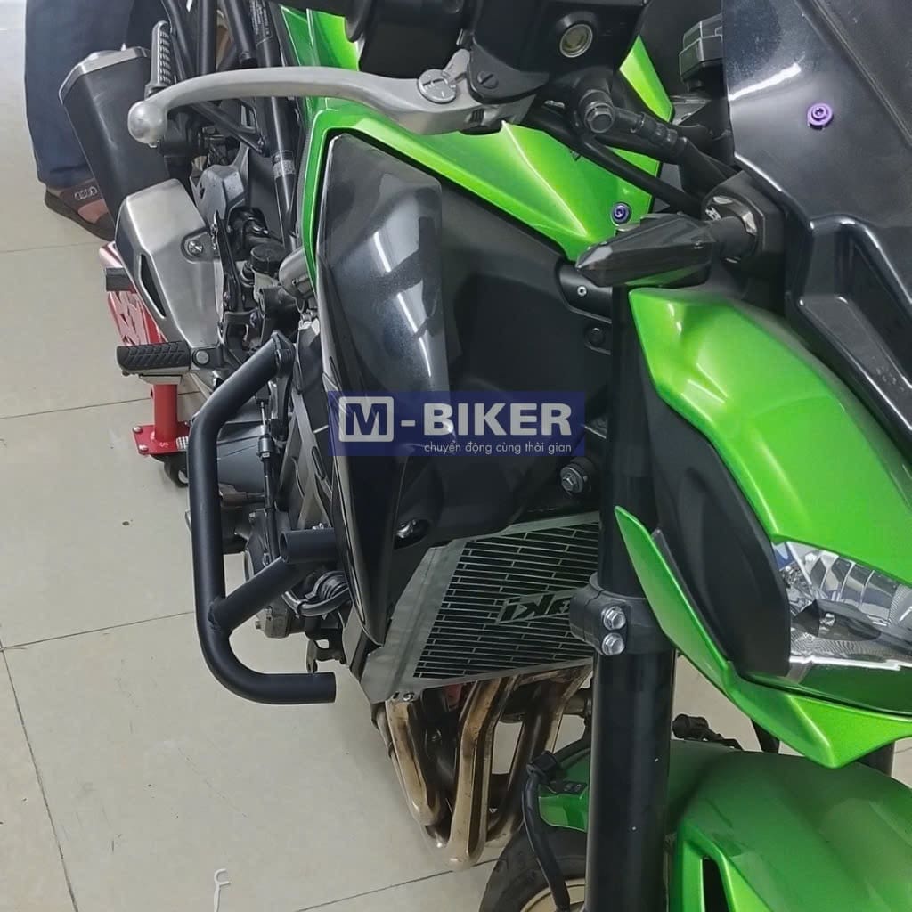 Khung Chống Đổ Kawasaki Z900 Mẫu 2 6 images upload woo2F043b58e7f69ad13540e210d6112d25e3