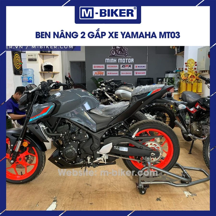Khung bảo vệ Yamaha MT03 MBiker: Lắp đặt & Đánh giá chi tiết 9 Yamaha MT-03 đang vào cua nghiêng sâu trên đường đèo với khung bảo vệ