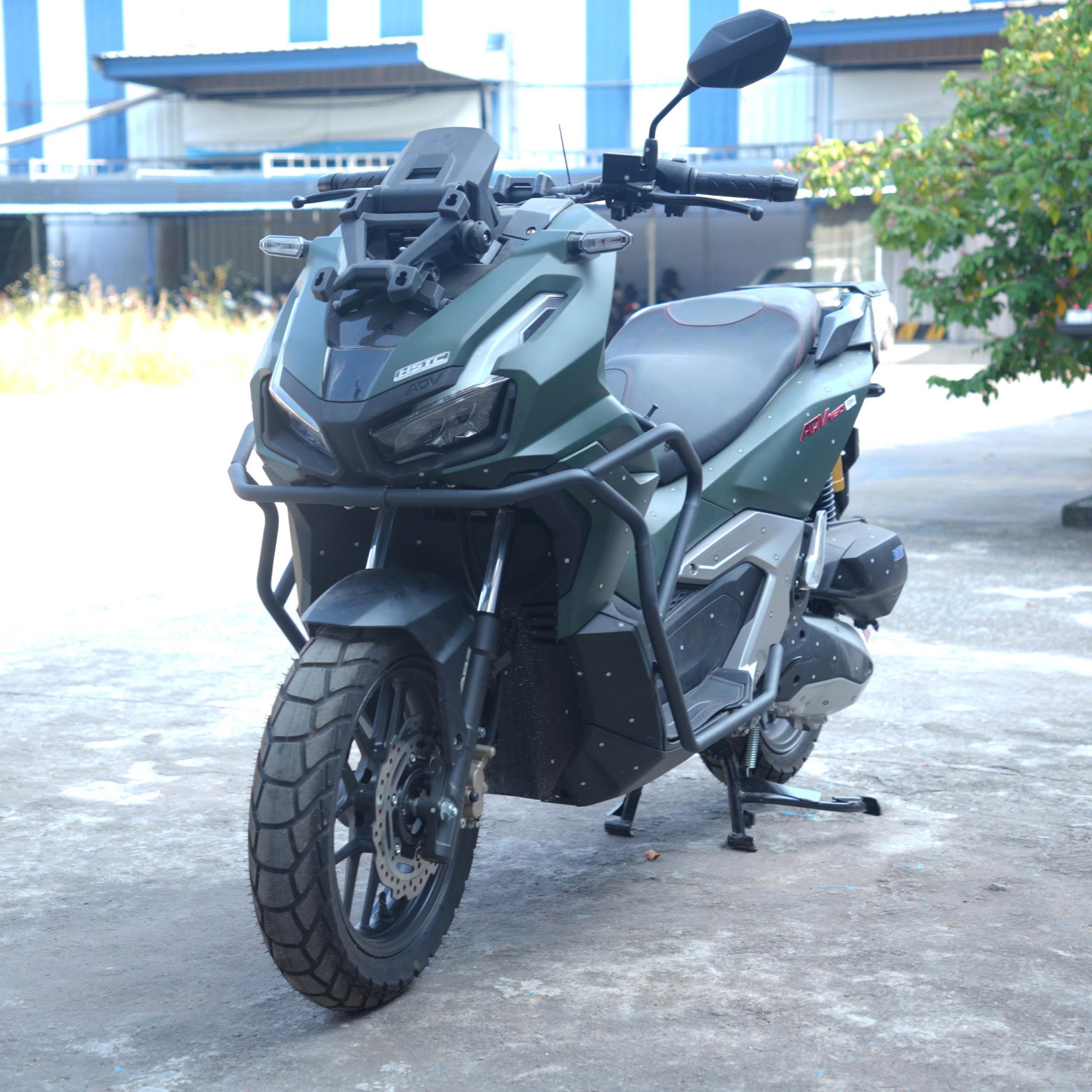 Chống Đổ Honda ADV 160 M-Biker - Bảo Vệ Khung Xe Toàn Diện 24 chong do honda adv160 2