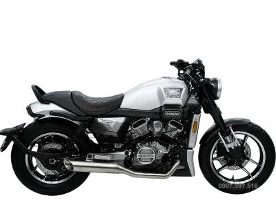 Vị trí giao nhau của hai ống khung chính phía sau hốc bánh trước trên dòng xe Cruiser và Classic