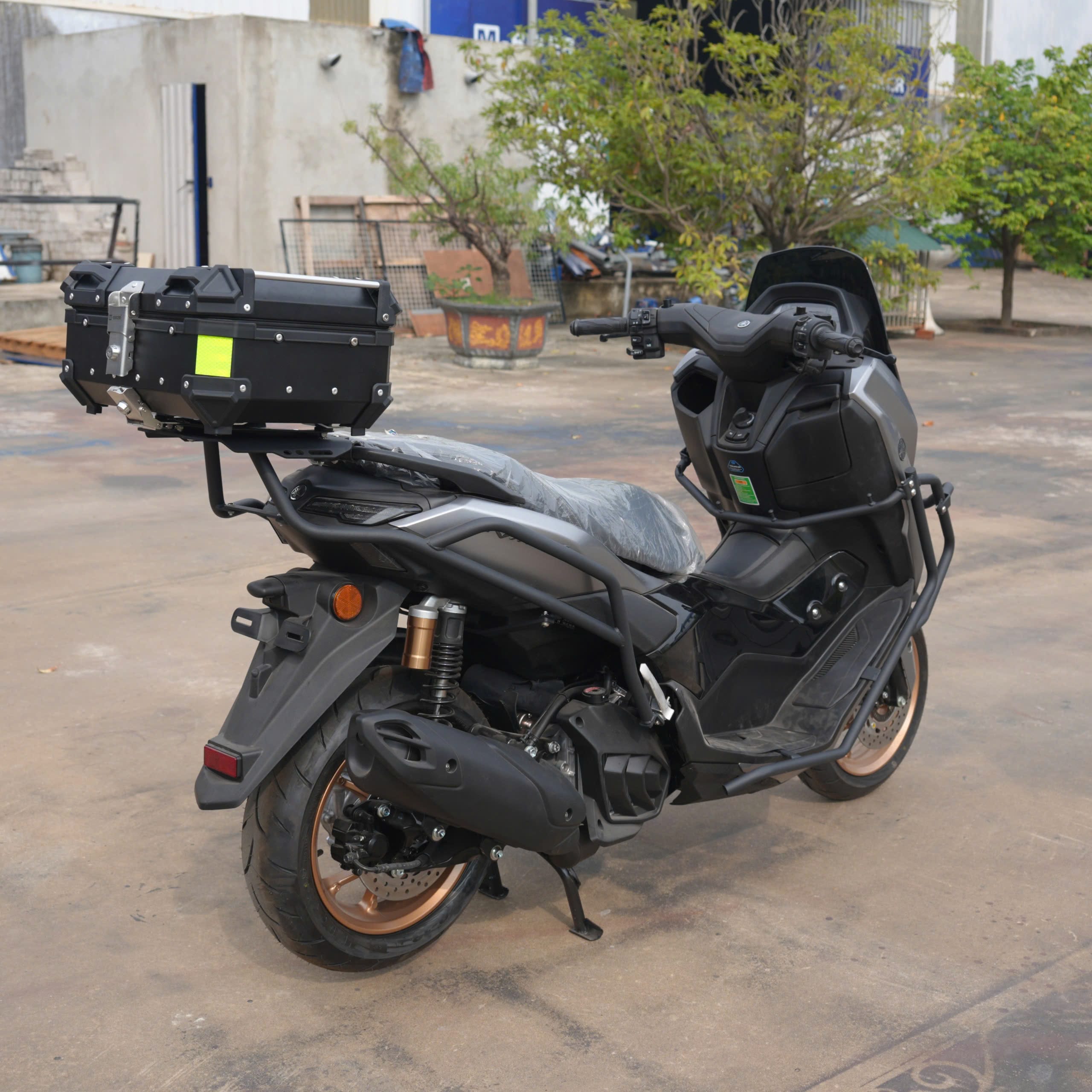 baga sau nmax155 2