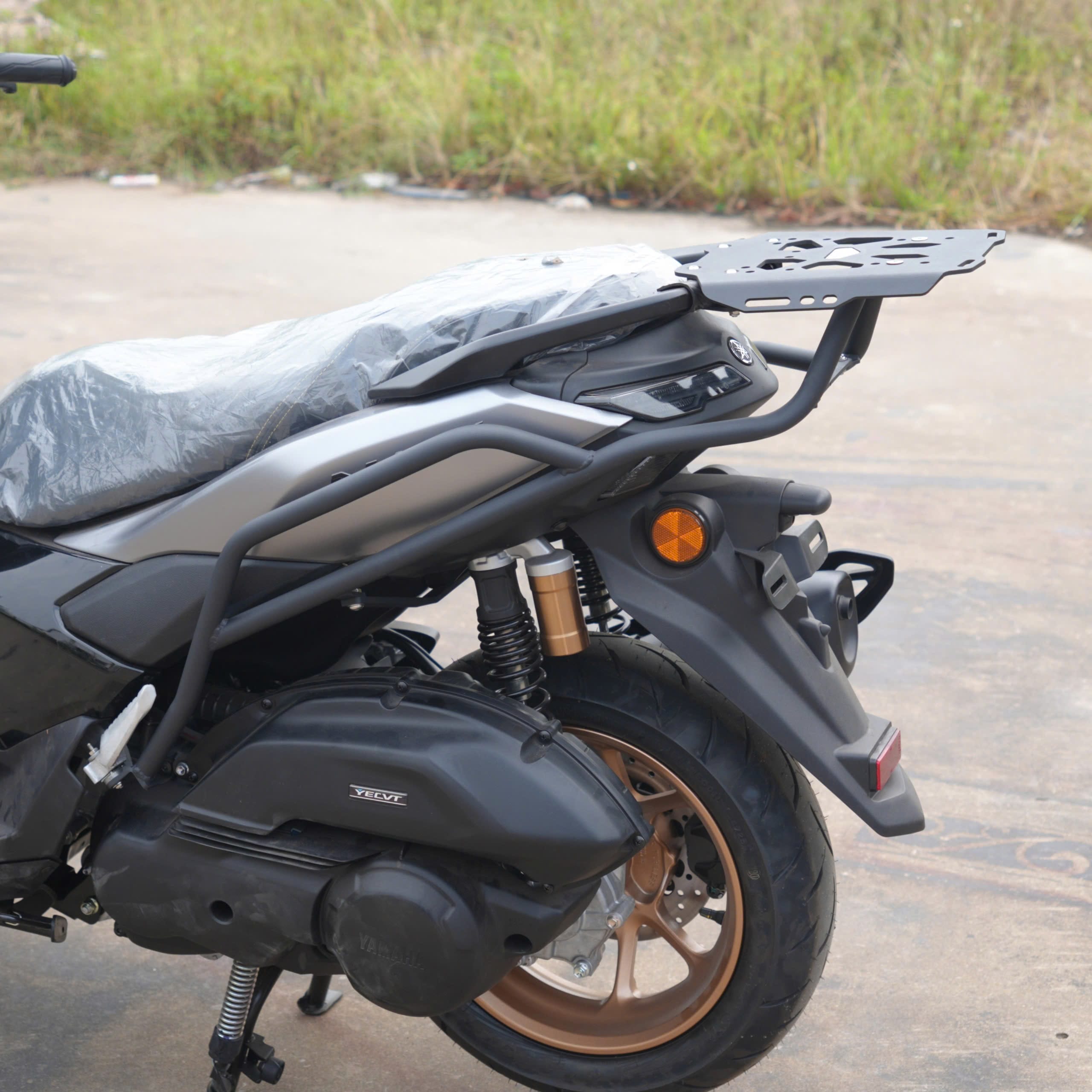 baga sau nmax155 4